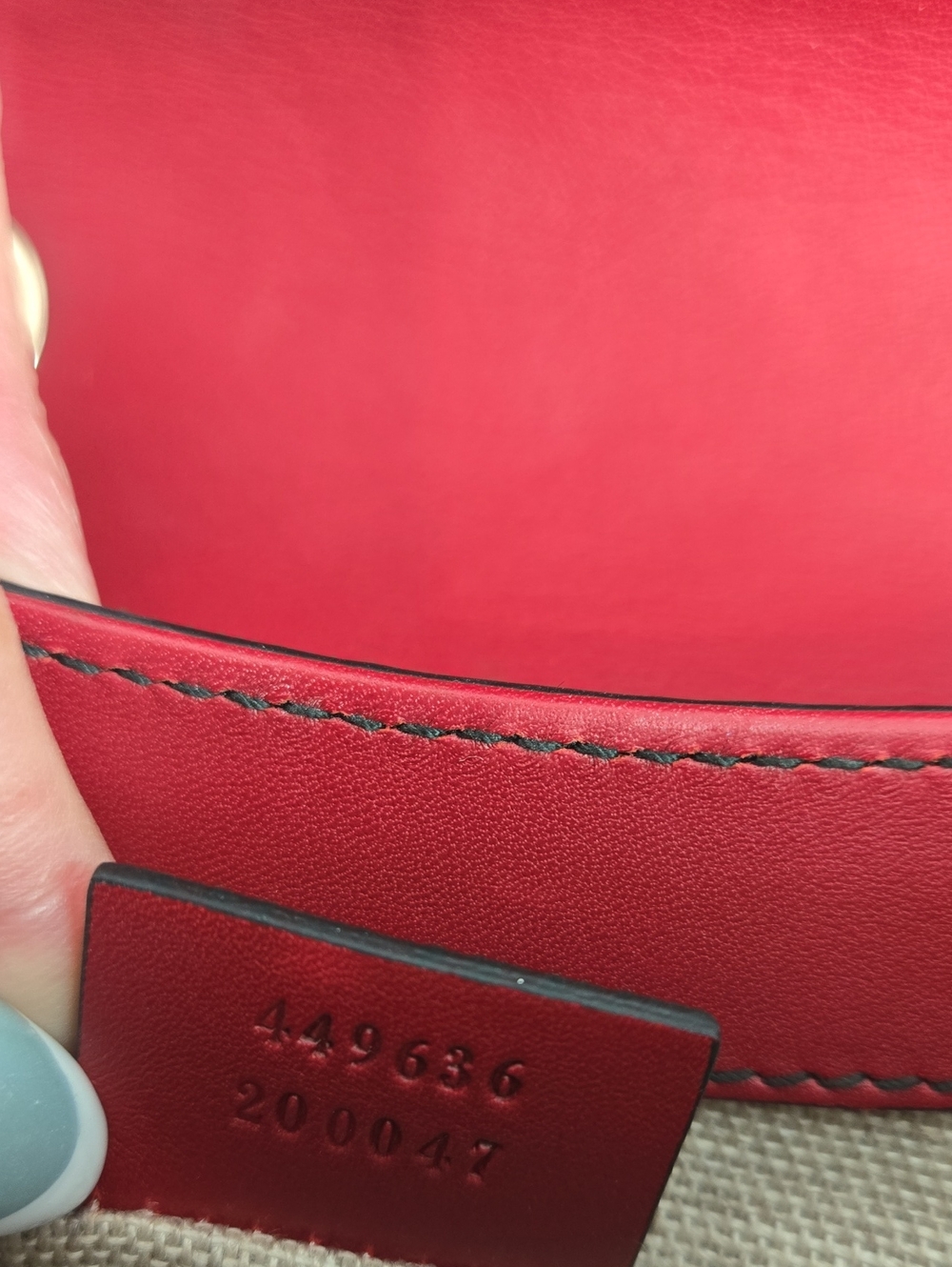 Gucci Guccisima Burgundy Red Mini Shoulder Bag with Tassel and Wallet - Picture 17 of 17